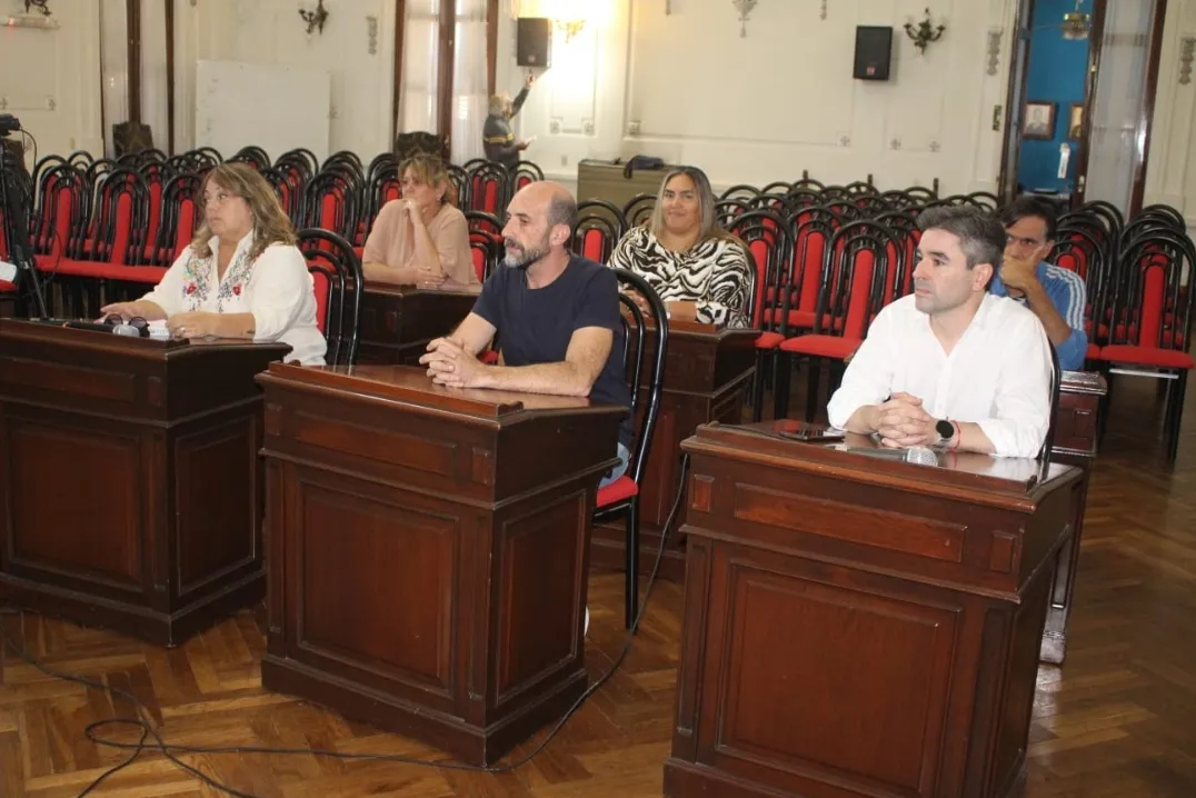 Screenshot_20240405-063317_WhatsApp