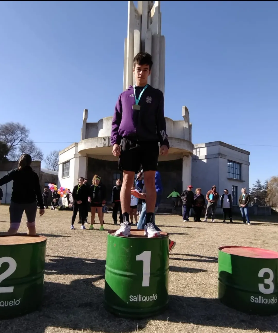 Screenshot_20240610-011301_WhatsApp