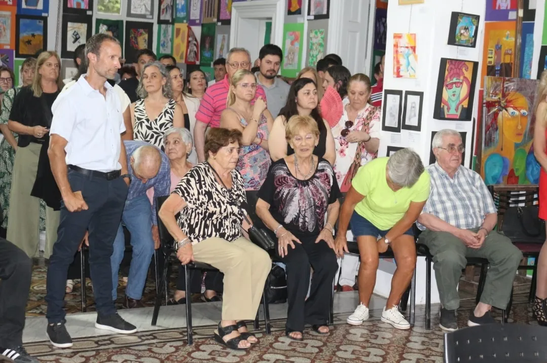 Screenshot_20251211_064959_WhatsApp