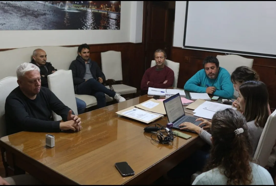 Screenshot_20250506-062419_WhatsApp