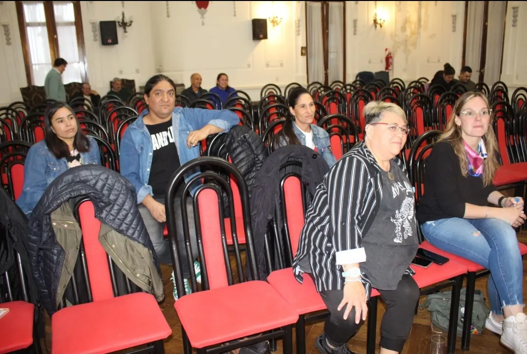 Screenshot_20231206-061733_WhatsApp