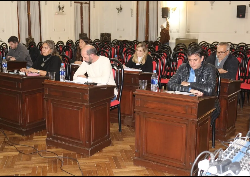 Screenshot_20250627-071629_WhatsApp