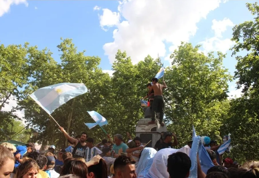 Screenshot_20241218-062628_Facebook