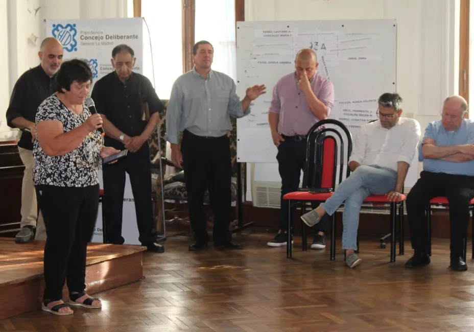 Screenshot_20231229-012252_WhatsApp