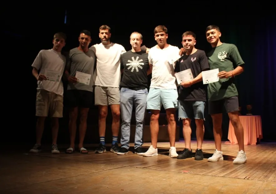 Screenshot_20231231-065624_WhatsApp