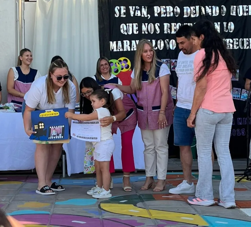 Screenshot_20251213_104900_WhatsApp