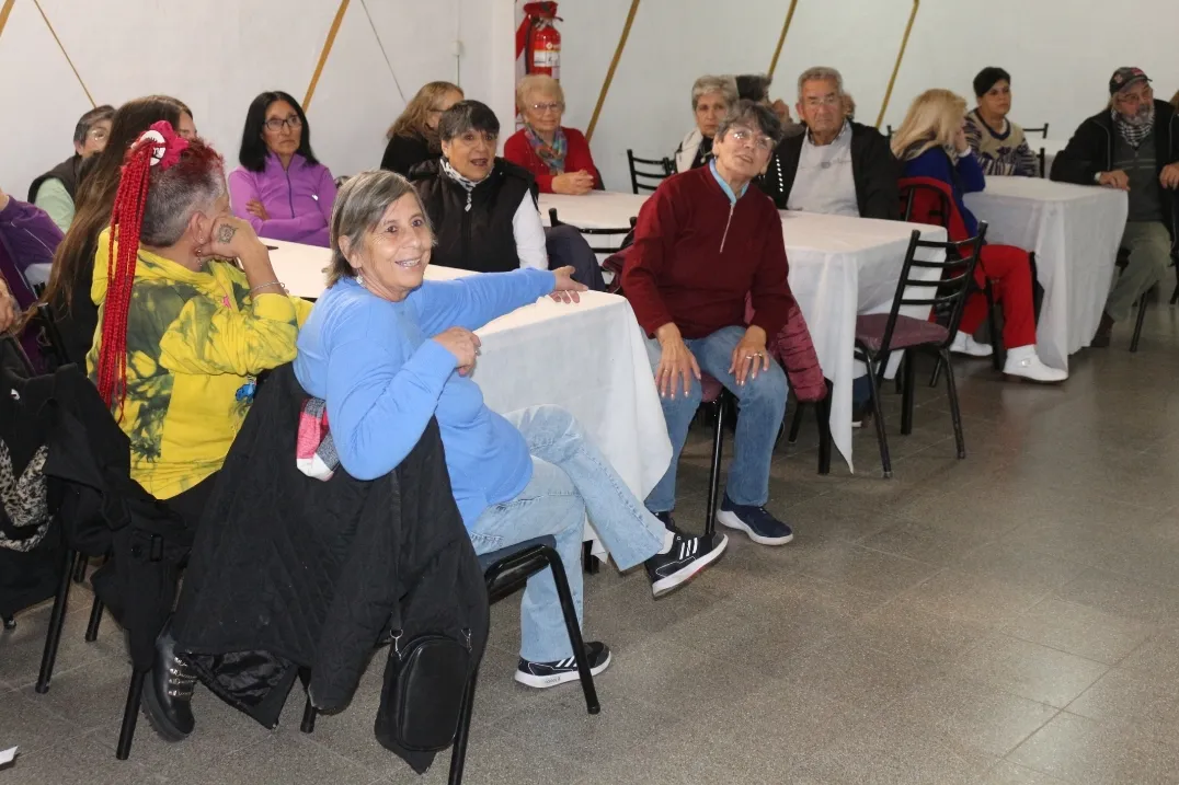 Screenshot_20240707-233714_Photos