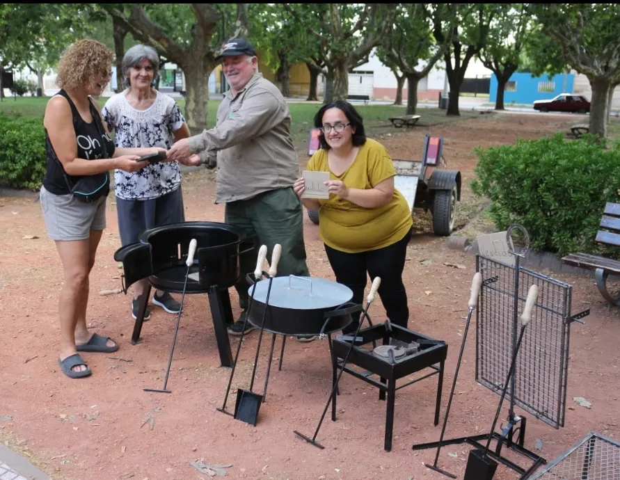 Screenshot_20241223-045638_WhatsApp