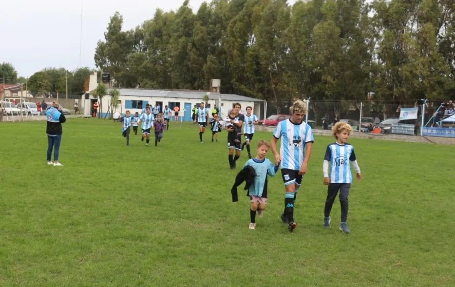 Screenshot_20240422-064303_WhatsApp