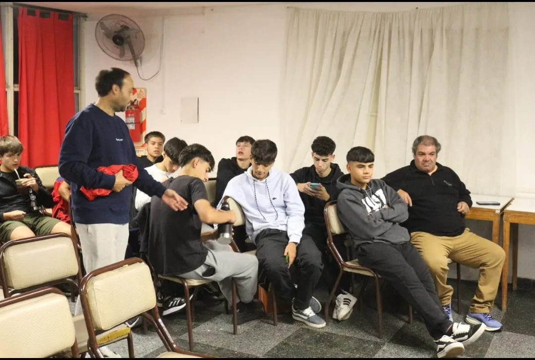 Screenshot_20250401-071914_WhatsApp