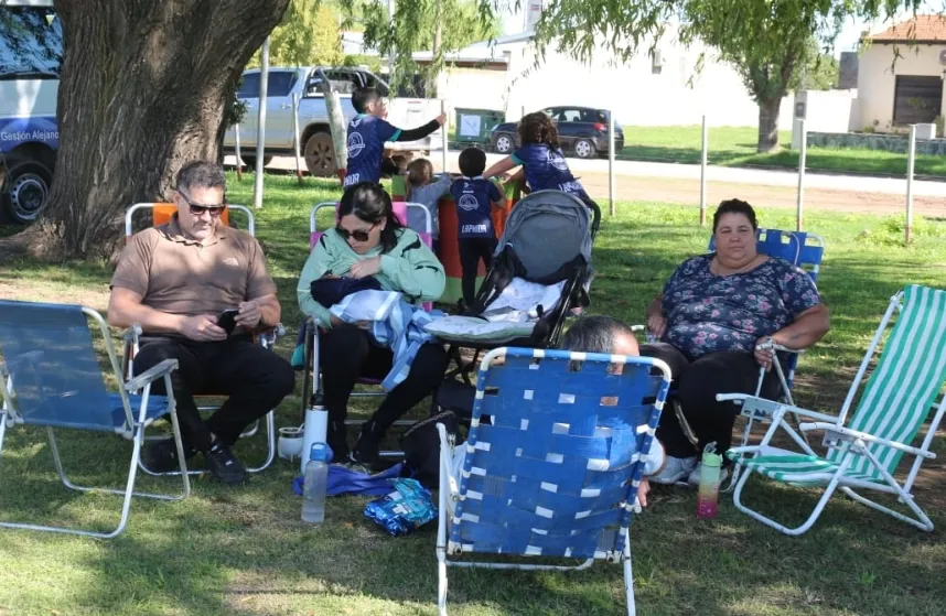 Screenshot_20250330-063212_WhatsApp