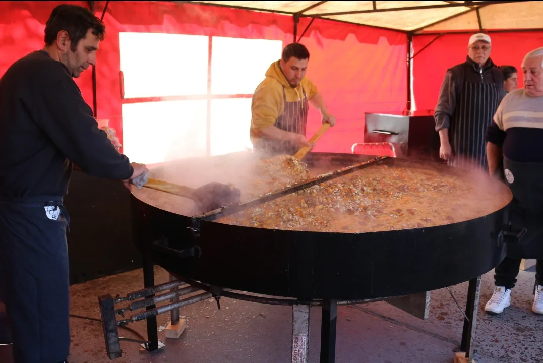 Screenshot_20240710-012533_Photos