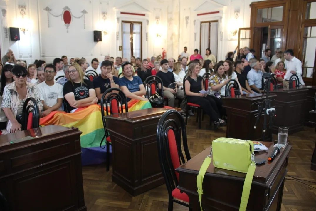 Screenshot_20231212-063636_WhatsApp