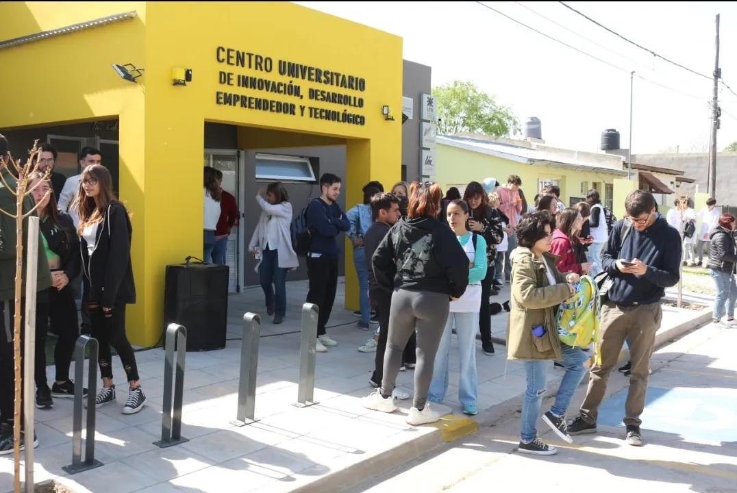 Screenshot_20241005-062000_WhatsApp