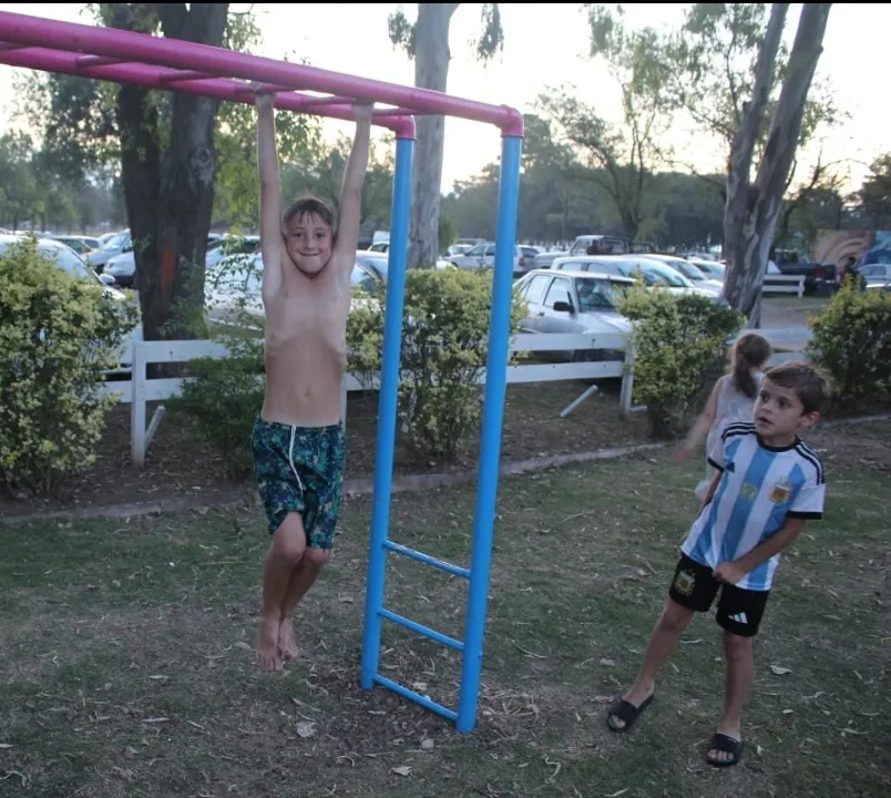 Screenshot_20240212-062342_WhatsApp