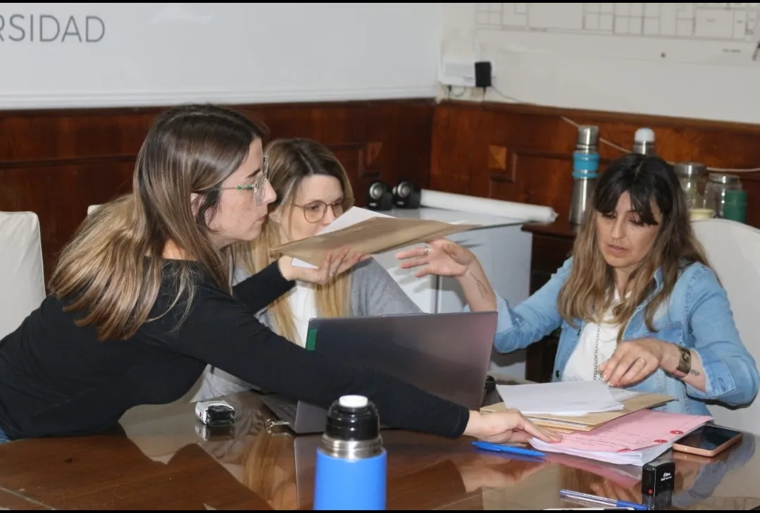 Screenshot_20241122-063307_WhatsApp