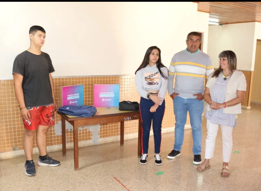 Screenshot_20241227-065718_WhatsApp