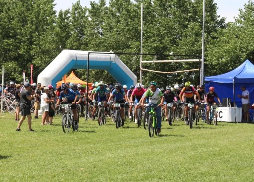 Screenshot_20251208_072311_WhatsApp