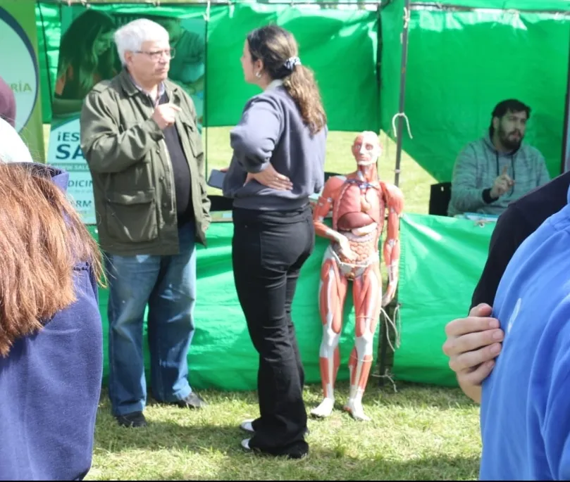 Screenshot_20251010-072448_WhatsApp