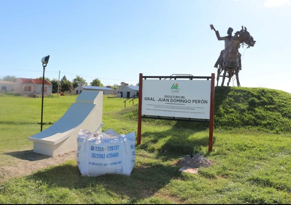 Screenshot_20250319-063301_WhatsApp