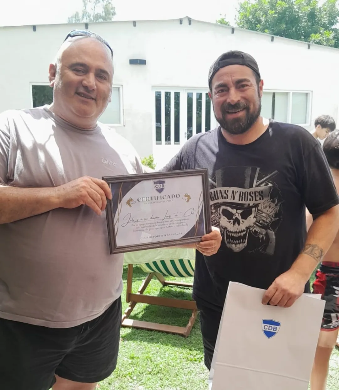 Screenshot_20251206_072101_WhatsApp