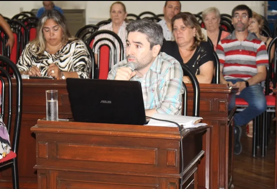 Screenshot_20231228-054740_WhatsApp