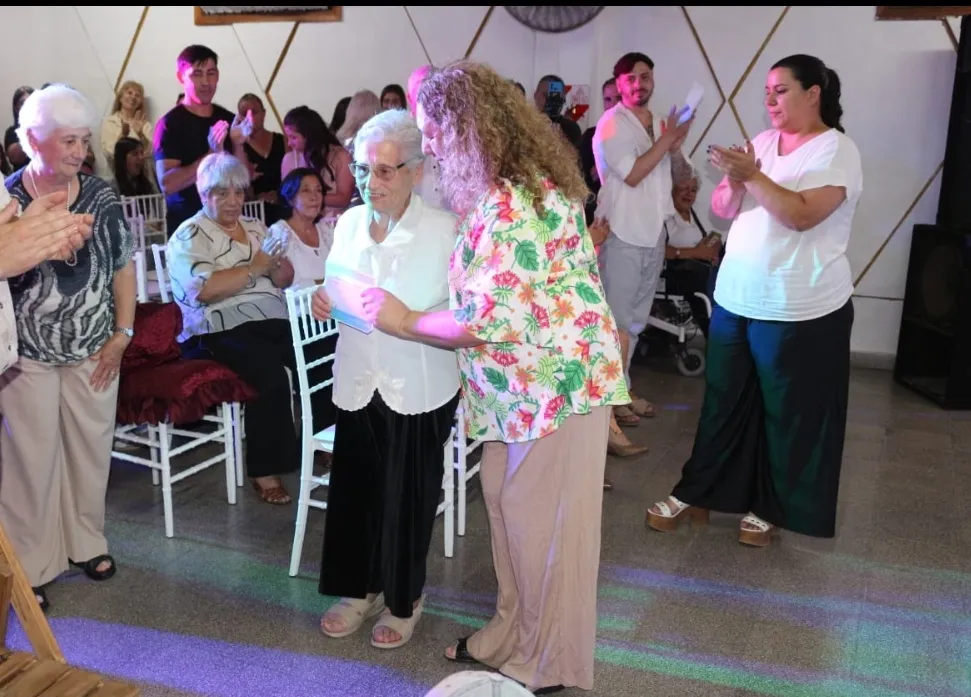 Screenshot_20241215-070007_WhatsApp