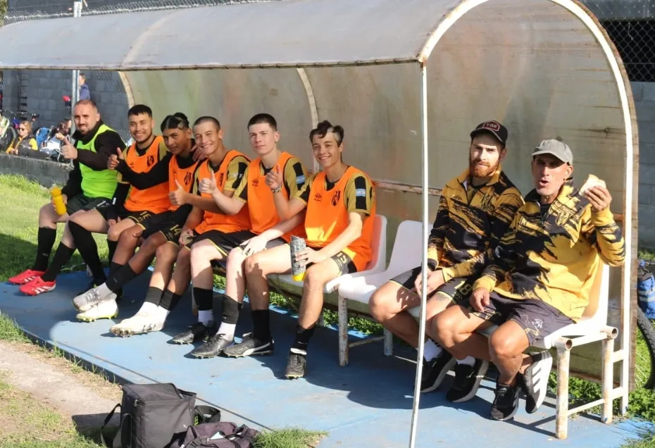 Screenshot_20250421-071842_WhatsApp