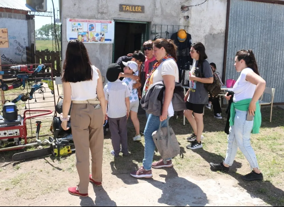 Screenshot_20241115-063403_WhatsApp