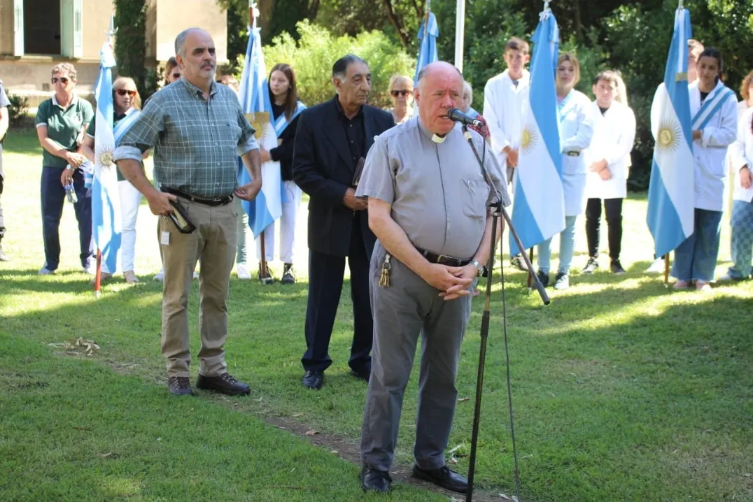 Screenshot_20240215-012014_WhatsApp