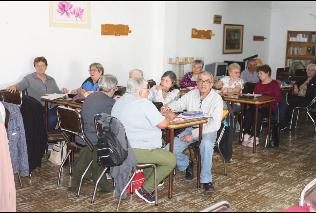 Screenshot_20250917-065616_WhatsApp