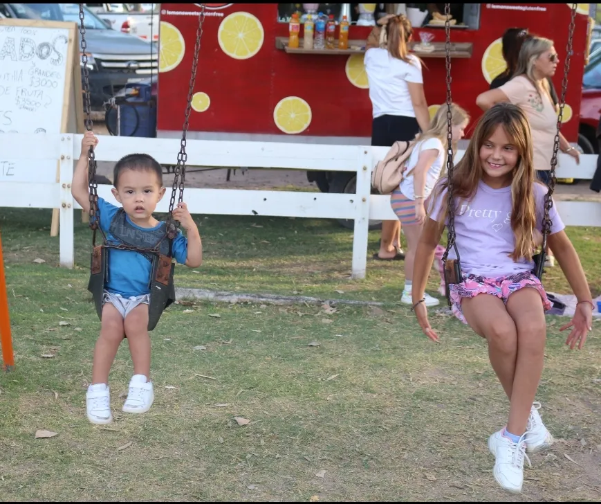 Screenshot_20250119-231159_Photos