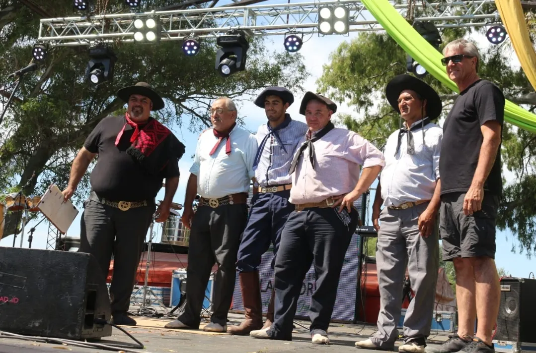 Screenshot_20251116_071847_WhatsApp