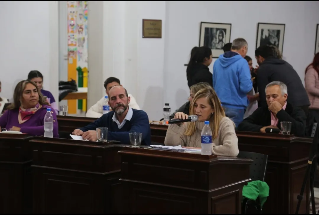 Screenshot_20250613-061358_WhatsApp