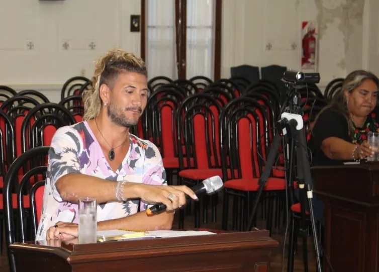 Screenshot_20240216-021511_WhatsApp