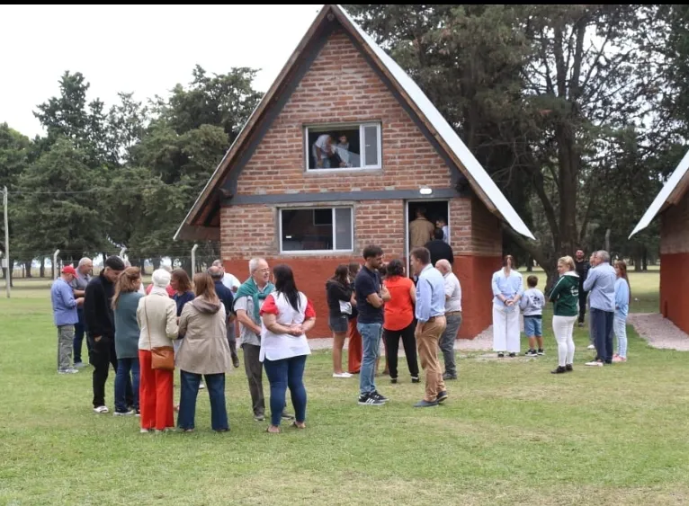 Screenshot_20250215-070222_WhatsApp