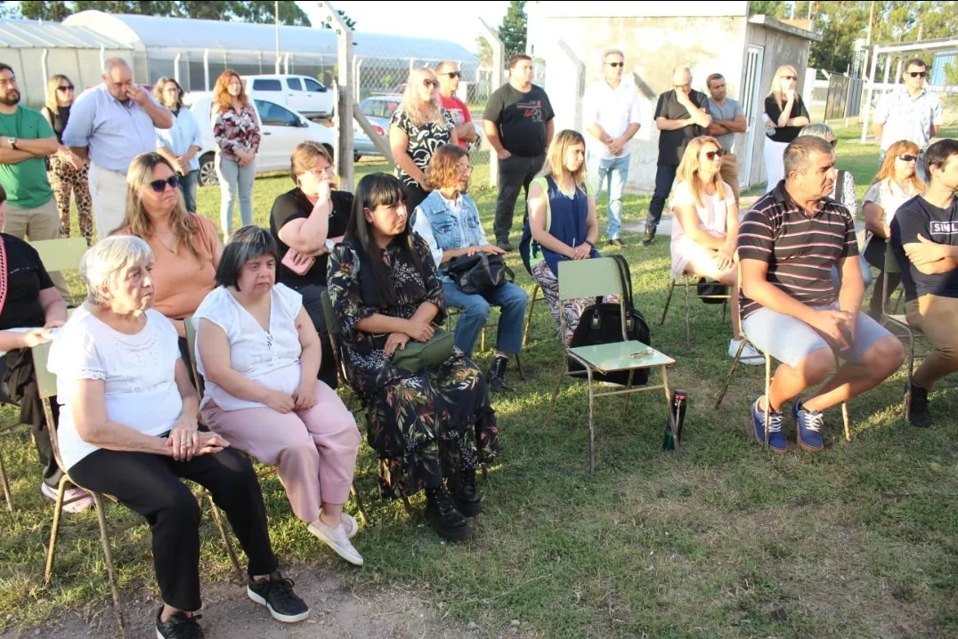 Screenshot_20231208-062454_WhatsApp