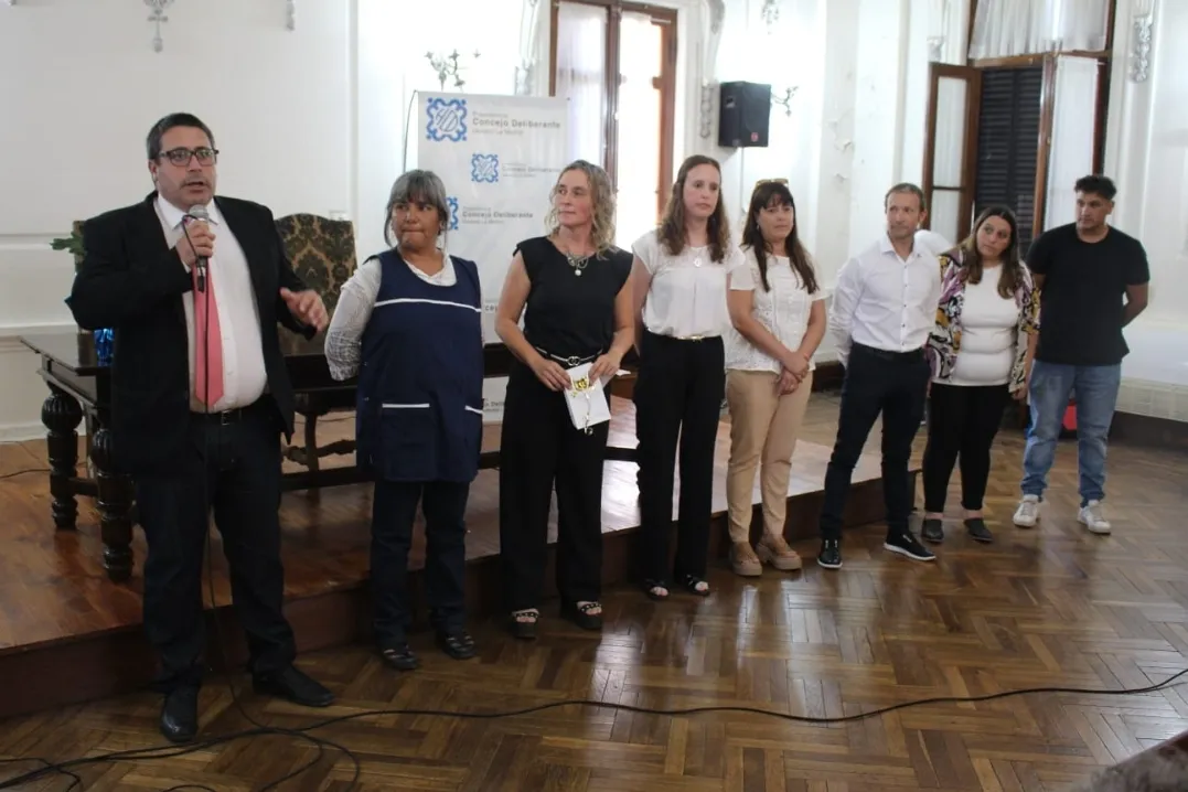 Screenshot_20231212-063840_WhatsApp