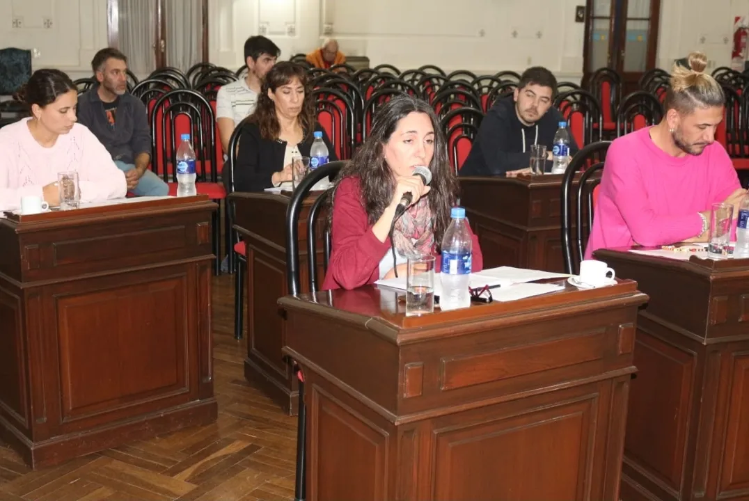 Screenshot_20240614-005453_WhatsApp