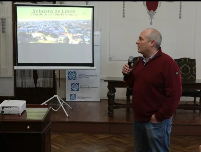 Screenshot_20241208-062007_WhatsApp