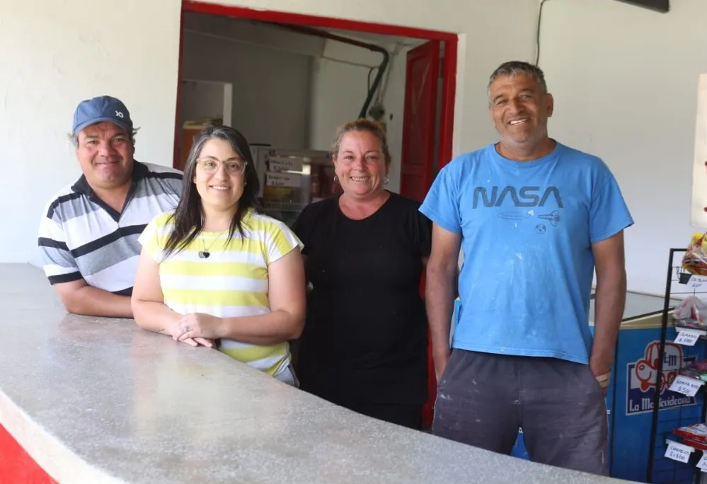 Screenshot_20251216_065730_WhatsApp