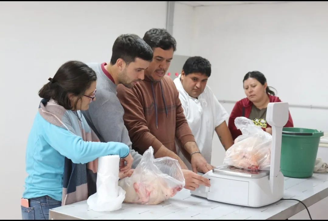 Screenshot_20250822-070237_WhatsApp