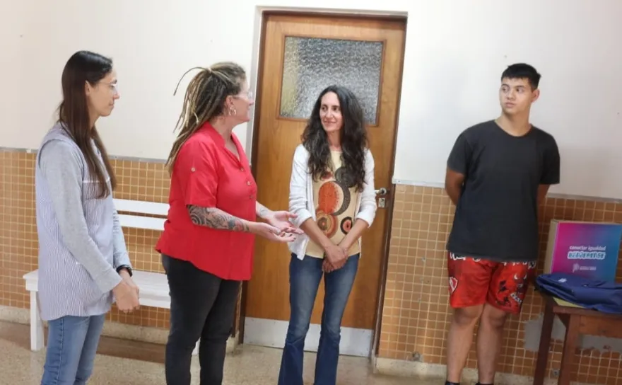 Screenshot_20241227-065705_WhatsApp