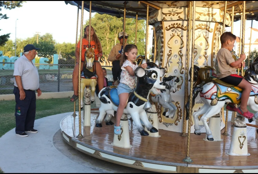 Screenshot_20250119-231521_Photos