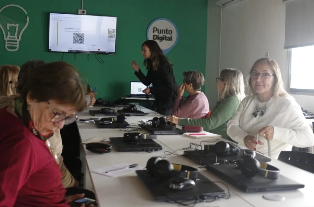 Screenshot_20240516-073839_WhatsApp