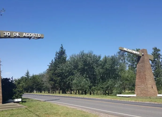 arco-entrada-30-de-agosto-690x500