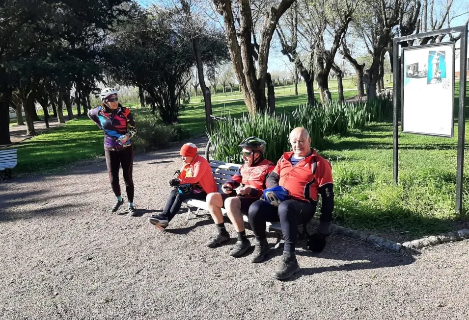 Screenshot_20250909-070540_WhatsApp