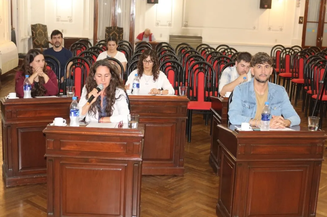 Screenshot_20251114_065639_WhatsApp