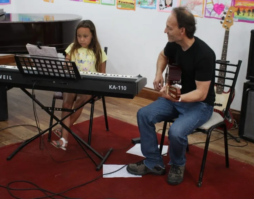 Screenshot_20231216-045419_WhatsApp