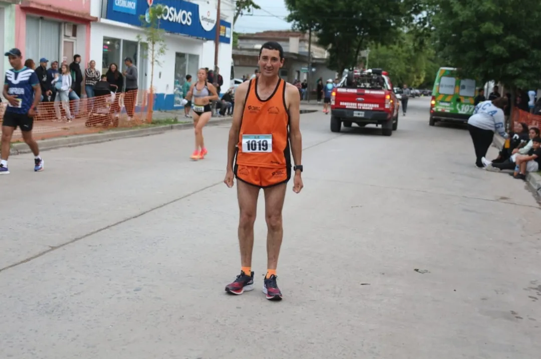 Screenshot_20251130_084153_WhatsApp